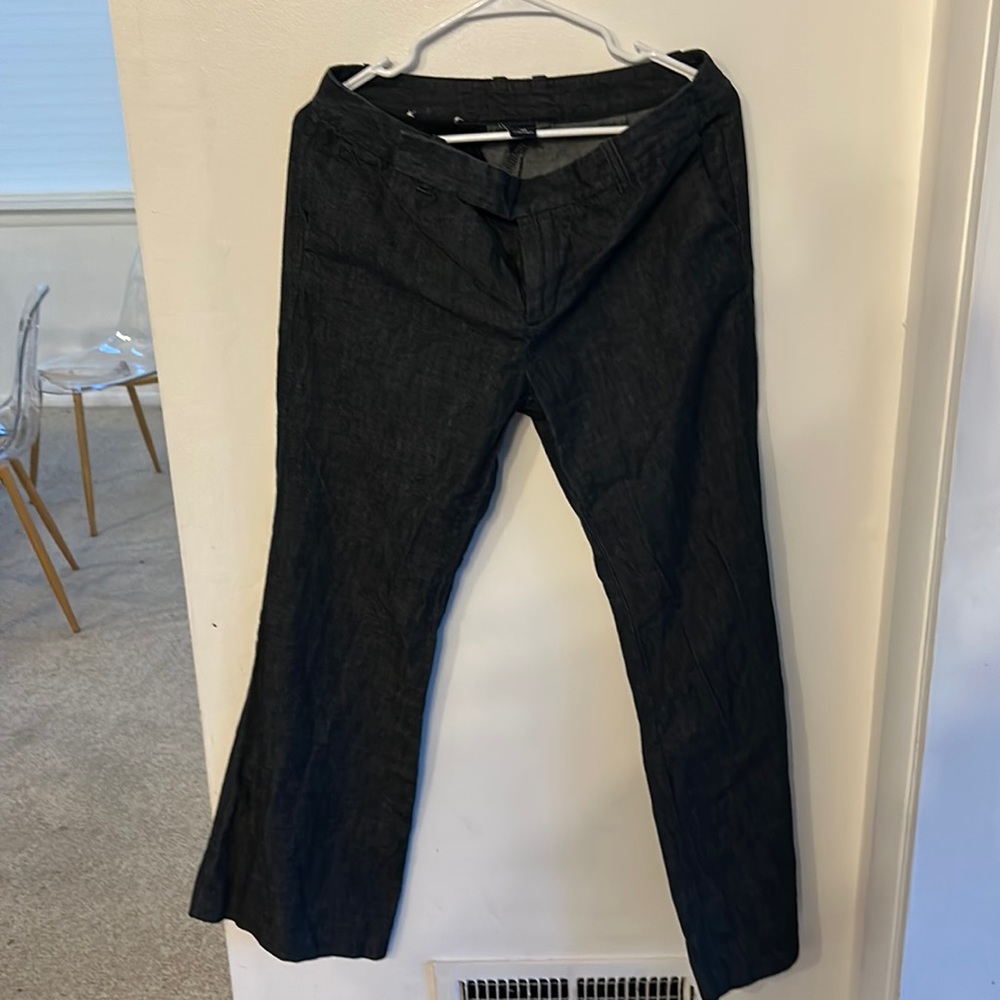 Gap trouser jeans, Y2K, gossip girl style, good for graduate/ law students